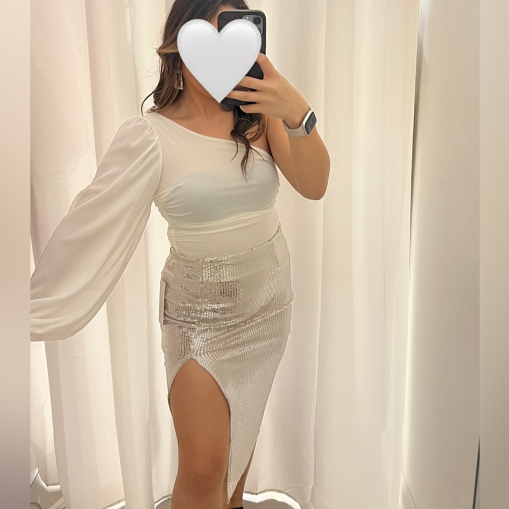 Disco skirt w/ slit